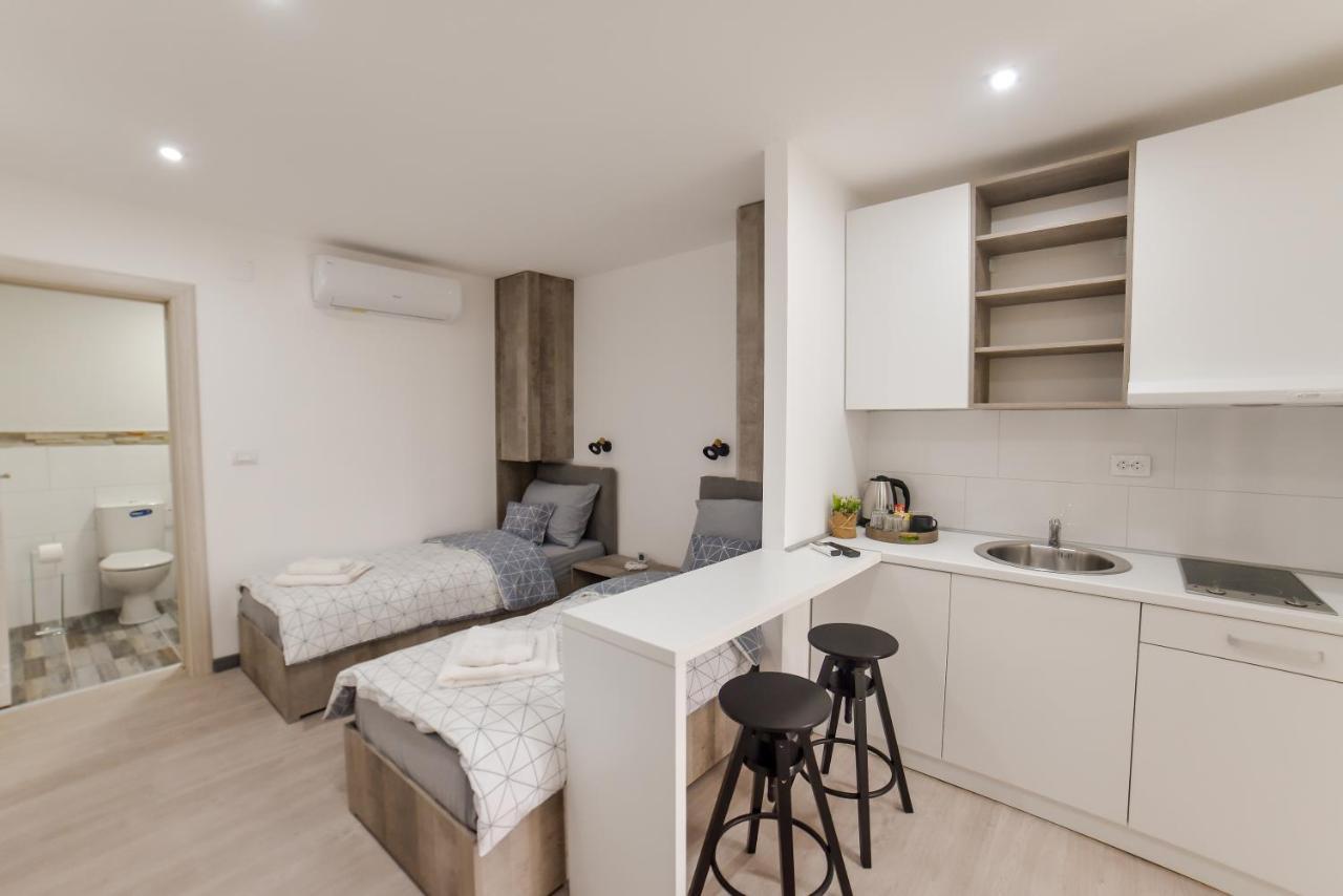 Apartmani Statik Sd Smederevo Esterno foto
