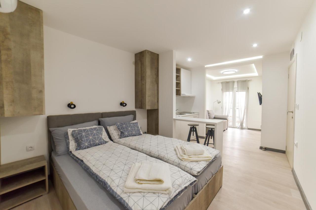 Apartmani Statik Sd Smederevo Esterno foto