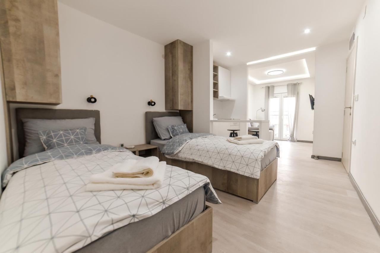 Apartmani Statik Sd Smederevo Esterno foto