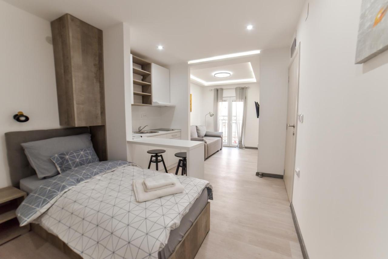 Apartmani Statik Sd Smederevo Esterno foto