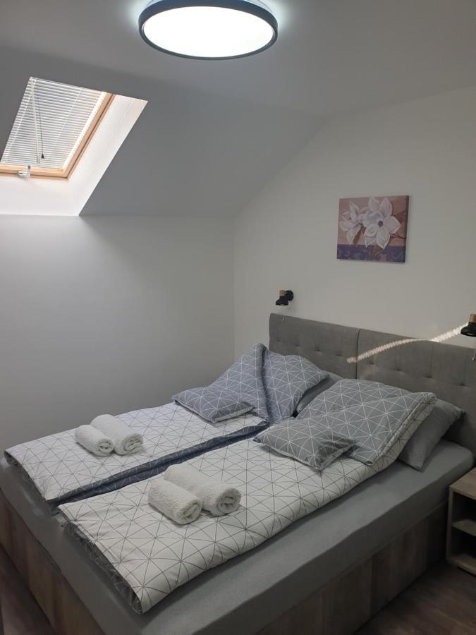 Apartmani Statik Sd Smederevo Esterno foto